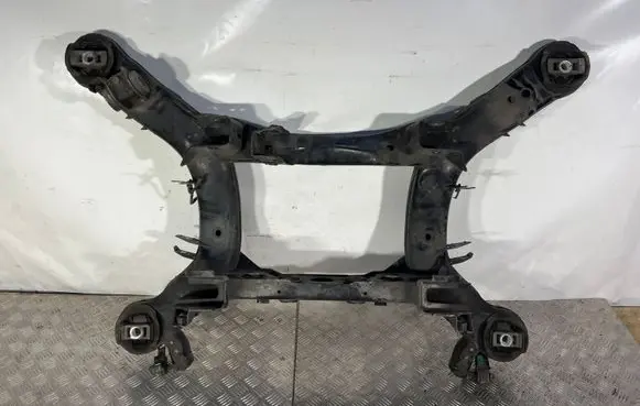 Jeep Grand Cherokee Rear subframe 3011K099A 83D092 82D093