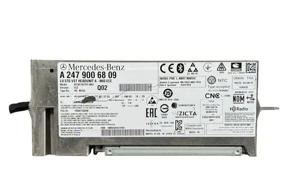 Mercedes-Benz B W247 Radio/CD/DVD/GPS head unit A2479006809