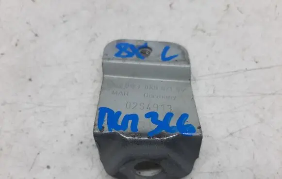 Audi A1 Fender mounting bracket 8X0821167A18X