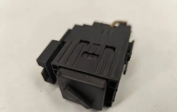 BMW 5 E39 Other relay 18381 13039 PA66PF