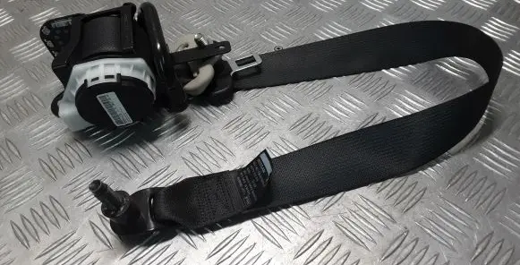 Front seatbelt