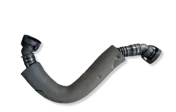 Volkswagen PASSAT B6 Breather hose/pipe 06J103221