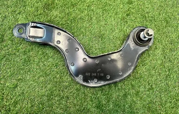 Mercedes-Benz GLA H247 Rear control arm A1773503900