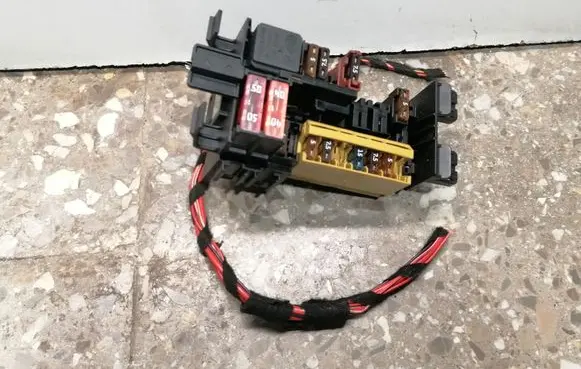 Mercedes-Benz C W205 Fuse module A2059067200