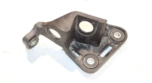 Audi A3 S3 A3 Sportback 8P Gear shift cable bracket 5Q0711789A