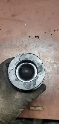 Mercedes-Benz E W212 Piston with connecting rod 65100