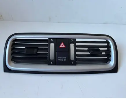 Skoda Roomster (5J) Dash center air vent grill 5J0820951S