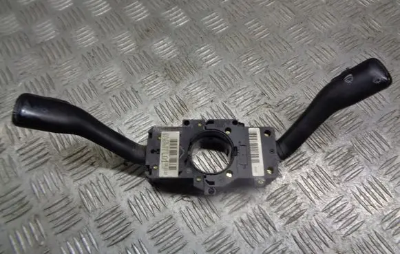 Skoda Octavia Mk1 (1U) Headlight wiper switch 8L0953513G