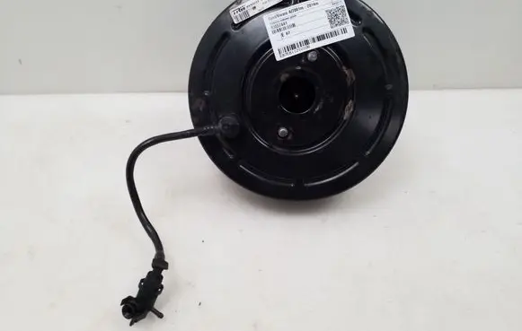 Opel Vivaro Brake booster 93857441