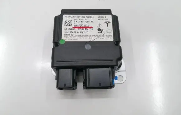 Tesla Model 3 Airbag control unit/module 109575700C