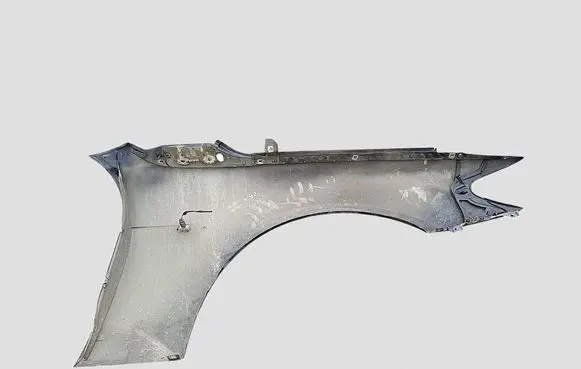 BMW 7 E65 E66 Fender