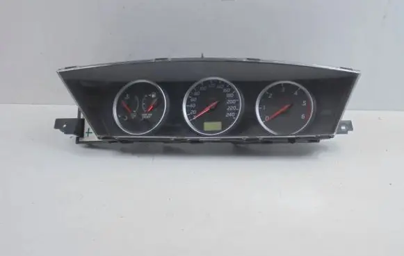 Nissan Primera Speedometer (instrument cluster) BV012