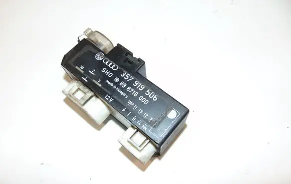 Volkswagen New Beetle Coolant fan relay 1J0919506E 357919506 898718000