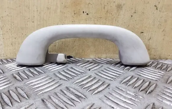 Peugeot 3008 I Rear interior roof grab handle 9681364780