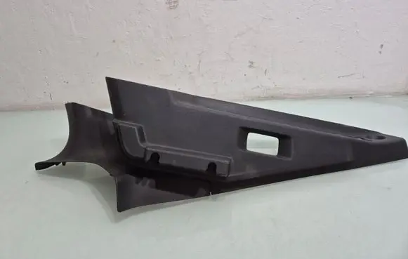 Peugeot 508 II (D)pillar trim (top) 9827488177