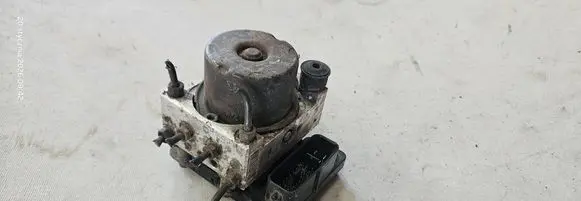 Mitsubishi Lancer ABS Pump MB52WDE43051 MB5-2WDE-4305-1