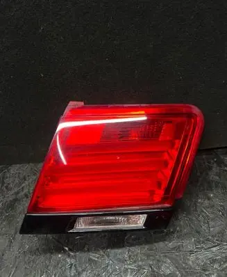 BMW 7 F01 F02 F03 F04 Tailgate rear/tail lights 7182206 HKF01T2