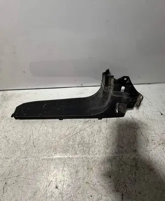 Skoda Superb B6 (3T) (D) pillar trim (bottom) 3T9868224