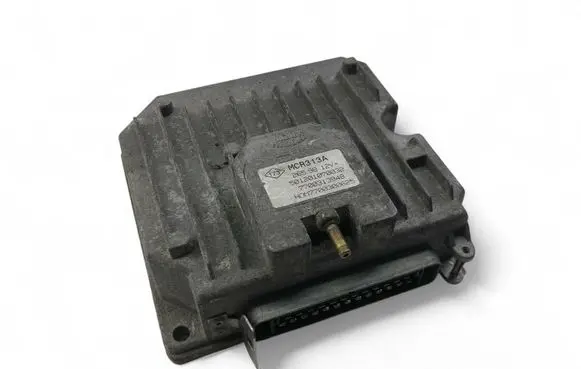 Renault Master II Engine control unit/module ECU 7700313948 7700300625