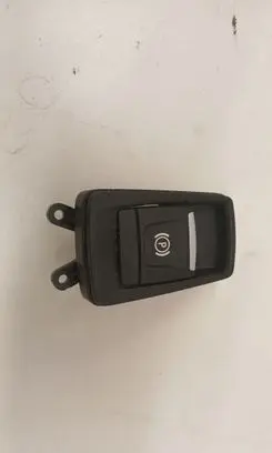 BMW 2 F46 Hand parking brake switch 6822524 2617000178823020