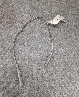 BMW X5 F15 ABS brake wheel speed sensor 6771776