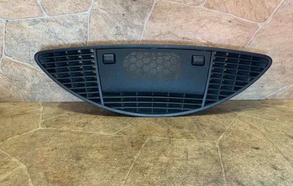 Audi TT TTS Mk2 Dash center speaker trim cover 