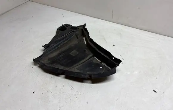 BMW 6 G32 Gran Turismo Front mudguard 8060027
