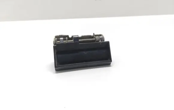 Mitsubishi Space Wagon Tailgate/trunk/boot exterior handle MB830586