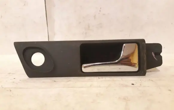 Front door interior handle