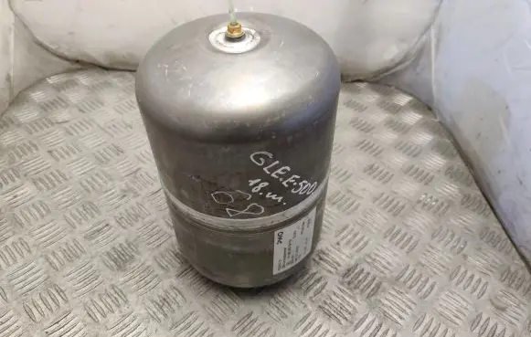 Mercedes-Benz GLE (W166 - C292) Air suspension tank/reservoir A1663200415