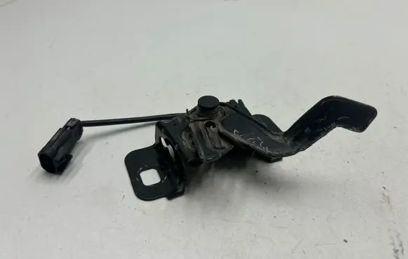 Chevrolet Camaro Engine bonnet/hood lock/catch 22787038 13175