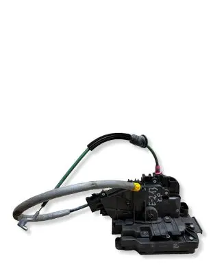 Mercedes-Benz E W213 Front door lock A2220063999 A0997206301