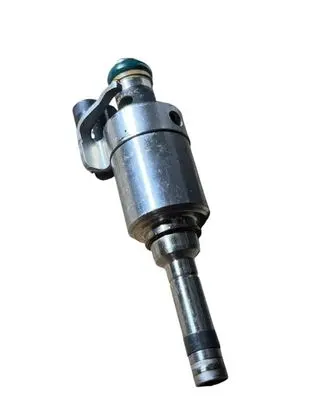 Ford Focus Fuel injector 0261500