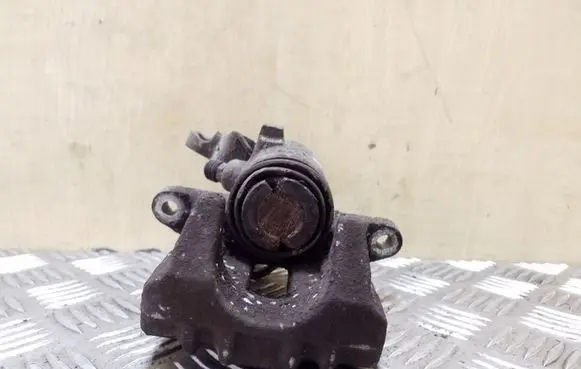 Volkswagen Golf Plus Rear brake caliper