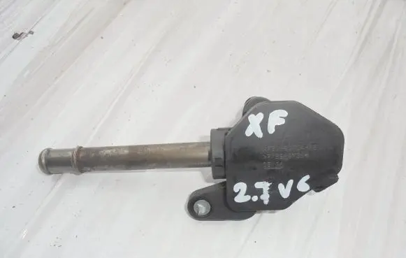 Jaguar XF Oil breather separator 4R8Q6C714AB