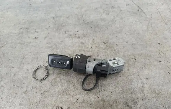 Peugeot 407 Ignition lock 