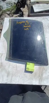 Renault Laguna II Rear door window glass 
