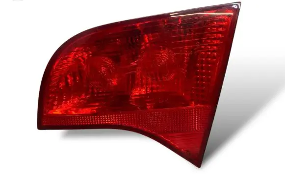 Audi A4 S4 B7 8E 8H Tailgate rear/tail lights 8E9945094 484502 ULO749002