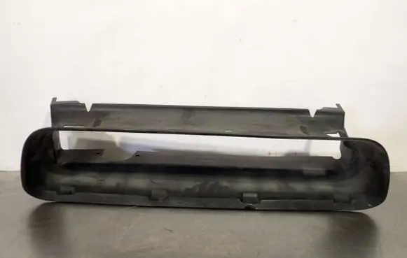 Volvo S40 Intercooler air channel guide 08678313