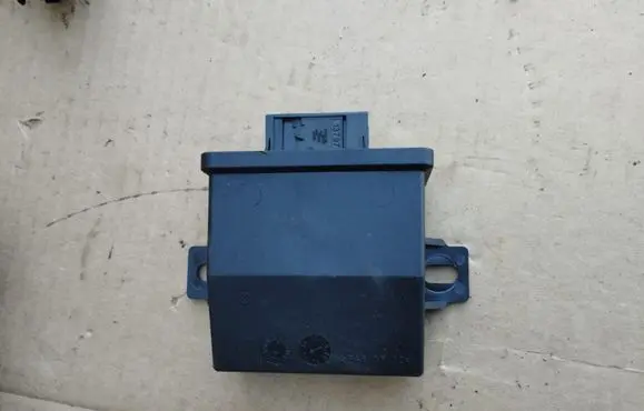 Peugeot 508 Light module LCM 9810565580