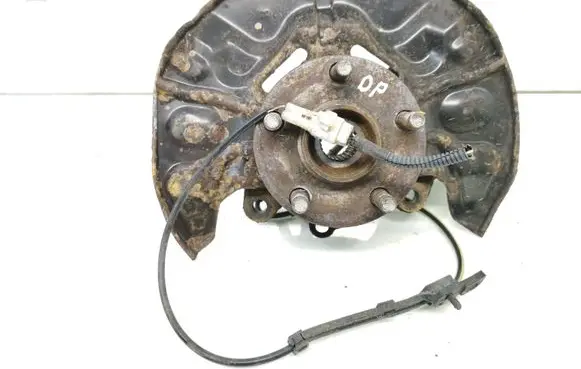 Toyota Avensis T250 Front wheel hub spindle knuckle 8954202040 0265006677