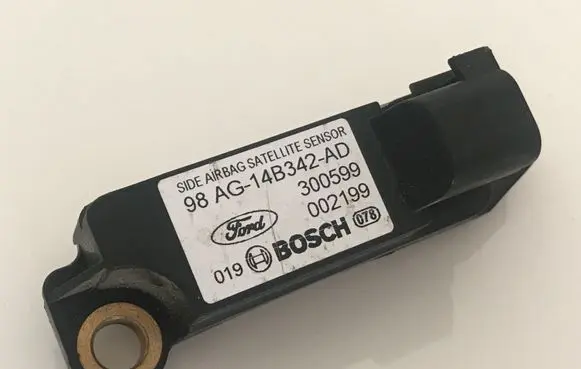 Ford Focus Airbag deployment crash/impact sensor 98AG14B342AD