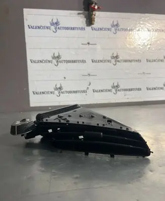 Ford Kuga II Dash center air vent grill 07466001