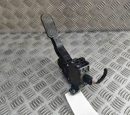 Toyota Hilux (AN120, AN130) Accelerator throttle pedal 78110KK011