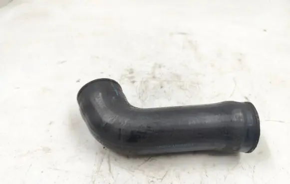 Volkswagen Golf III Intercooler hose/pipe 1H0145834G