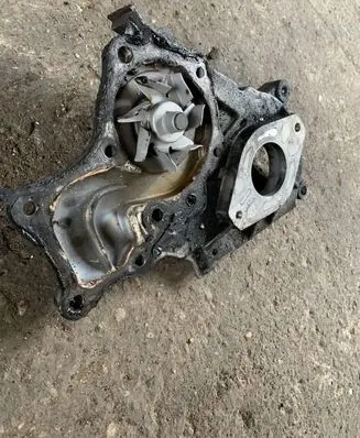 Toyota Corolla E120 E130 Water pump