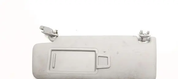 Audi Q2 - Sun visor