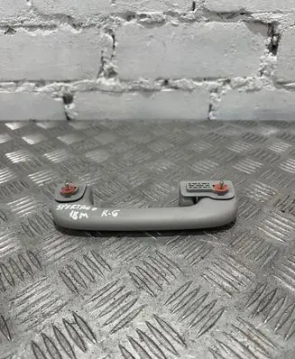 KIA Sportage Rear interior roof grab handle