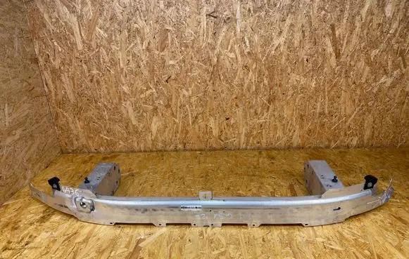 BMW 5 G30 G31 G38 Front bumper support beam 7385288