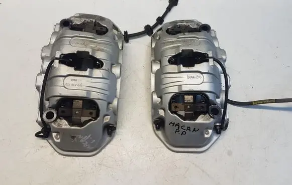 Porsche Macan (95B) Front brake caliper 7pp615123